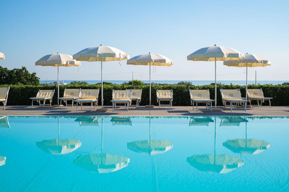 Torre Guaceto Greenblu Resort Specchiolla Exterior foto